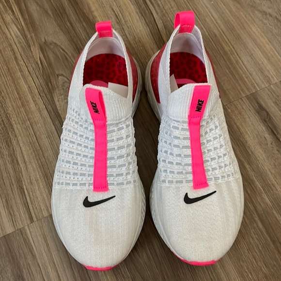 Nike React Phantom Run Fly Knit Women’s size 7.5 slip on - Picture 1 of 4